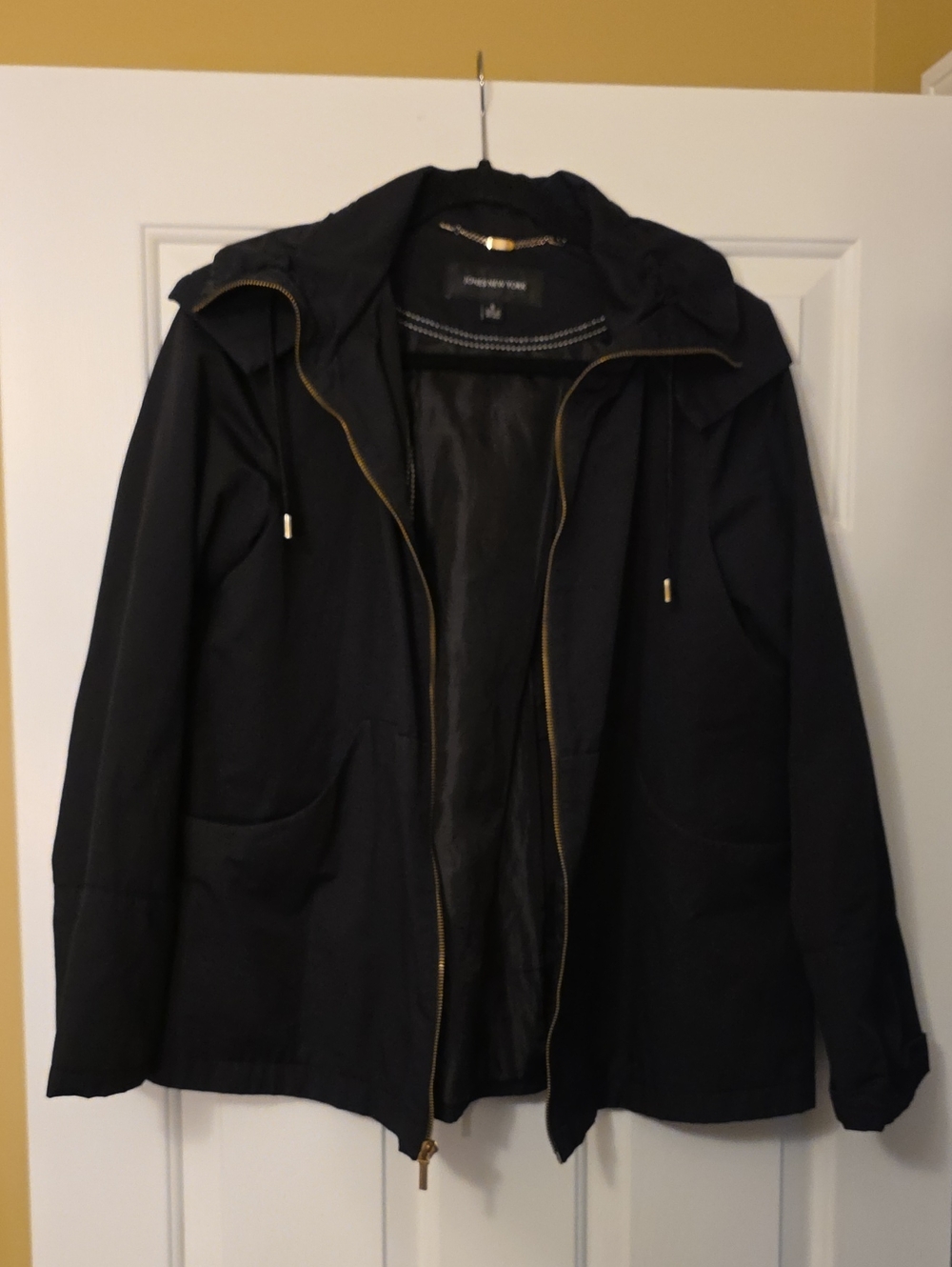 Jones New York Black Hooded Rain Jacket Windbreaker - Size Small